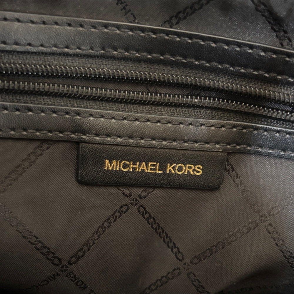 Michael Kors Avril Satchel with Tiger Animal Print - Picture 4 of 7